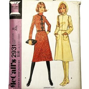 McCall's 2931 Vintage Sewing Pattern Junior Suit Junior Size 11 Uncut